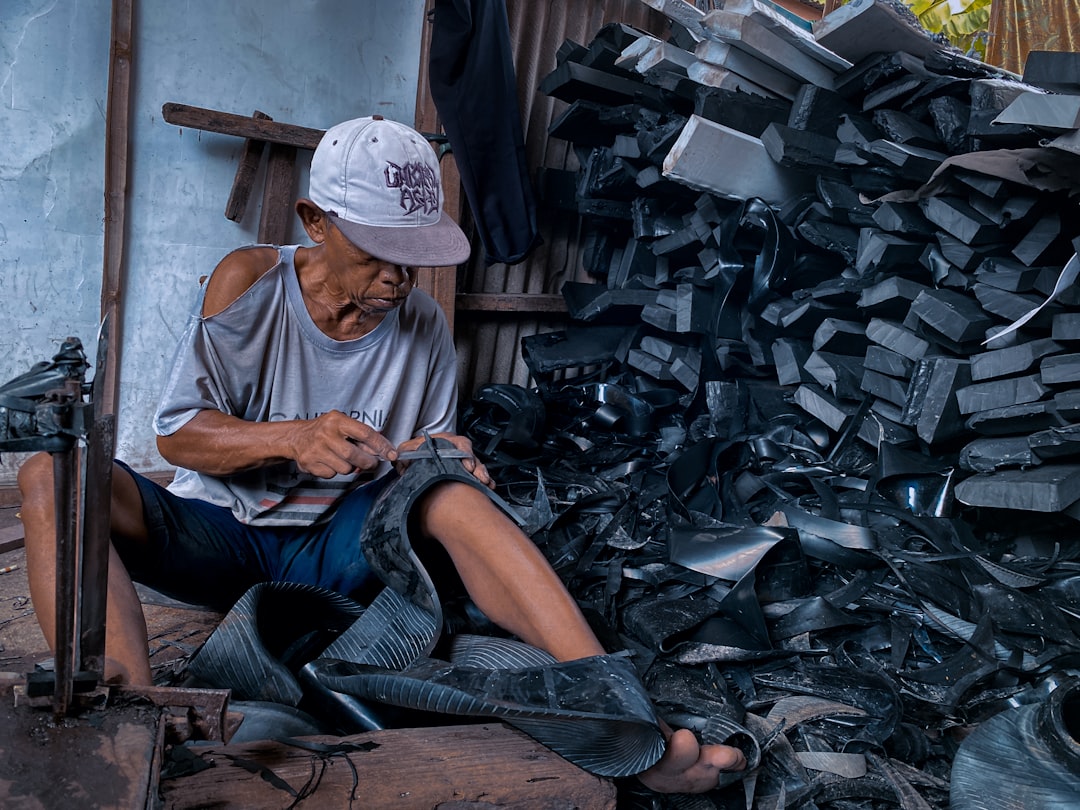 Charcoal graded and sorted by hand, the step that decides how consistent an OEM order arrives